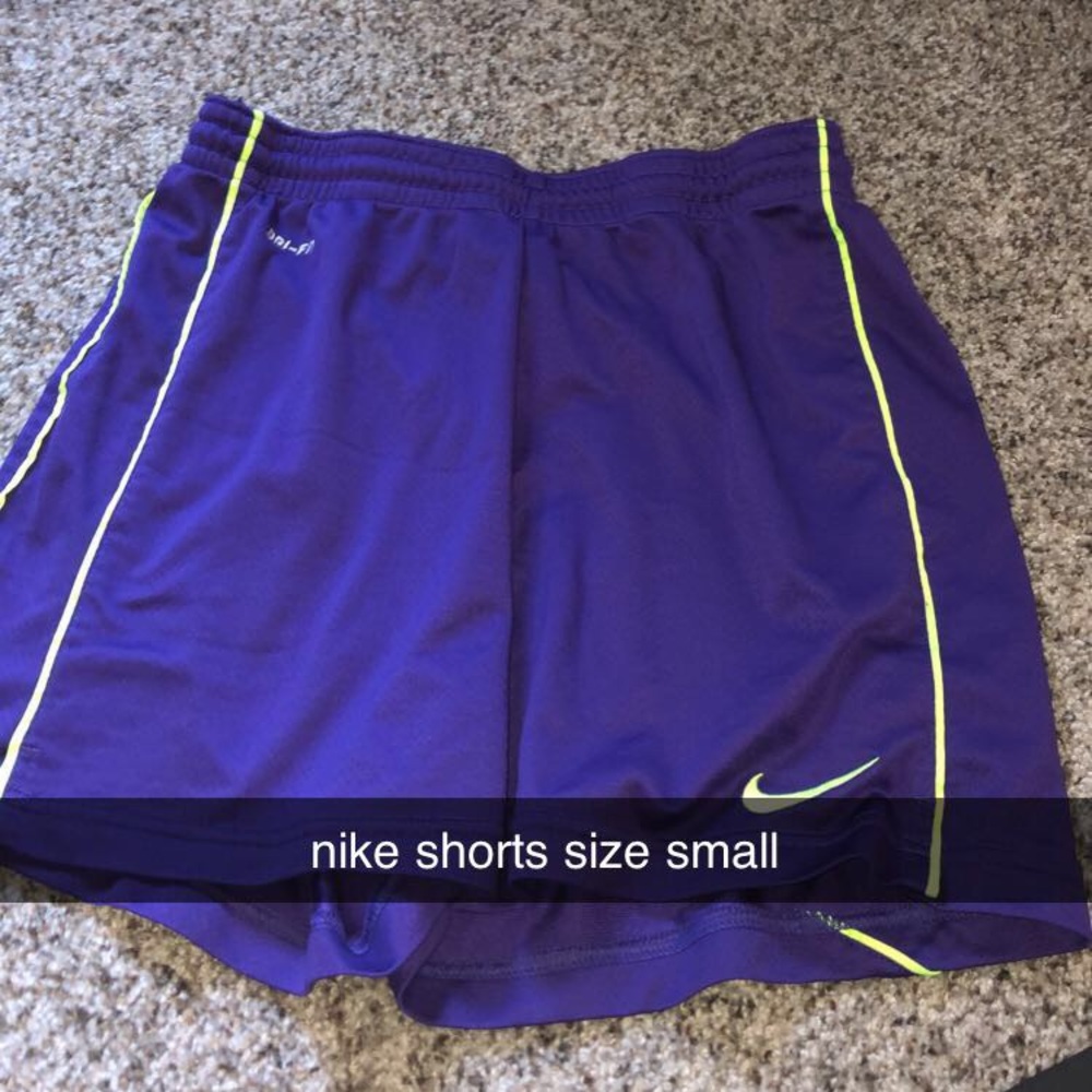 nike shorts